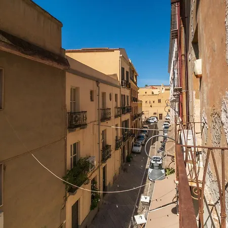 Loft San Remy, Center Old Town Cagliari
