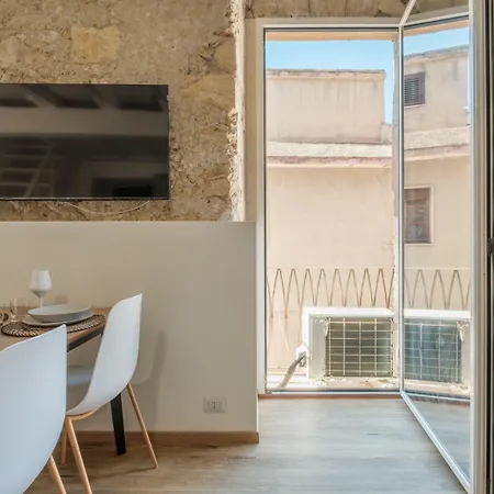 Apartment Loft San Remy, Center Old Town *
